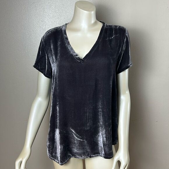 Anthropologie CLOTH & STONE velvet shirt top small v neck gray - Picture 1 of 8